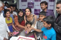 Sanjana Launches Naturals Family Salon